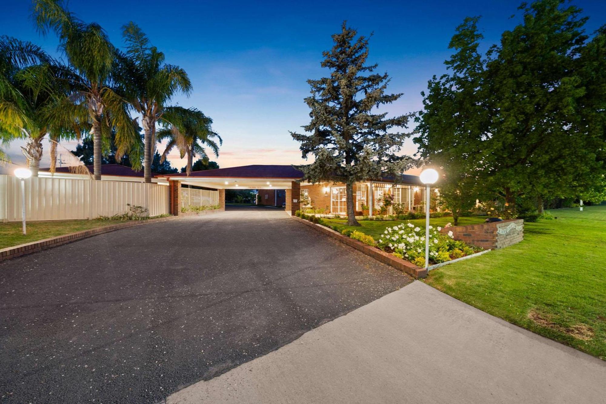 Econo Lodge Border Gateway Wodonga Ngoại thất bức ảnh